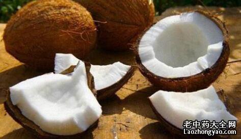 
为什么椰子能够治水肿?椰子治水肿的原理
