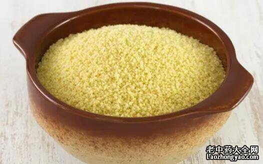 
小米是一种常见的粮食，为什么它有健胃补肾作用?
